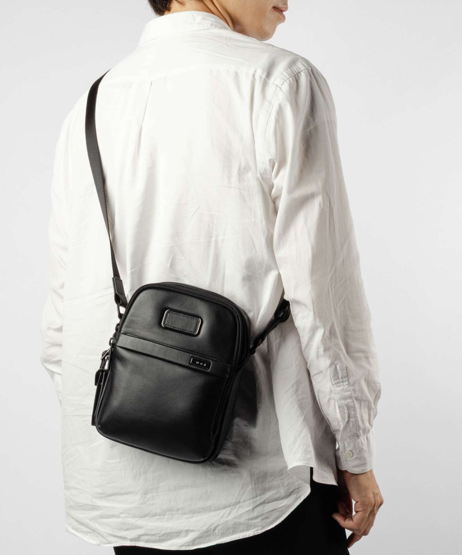 トゥミ TUMI ALPHA アルファ SMALL CROSSBODY スモール クロスボディ 09203724DL4 158987 ショルダーバッグ メンズ バッグ
