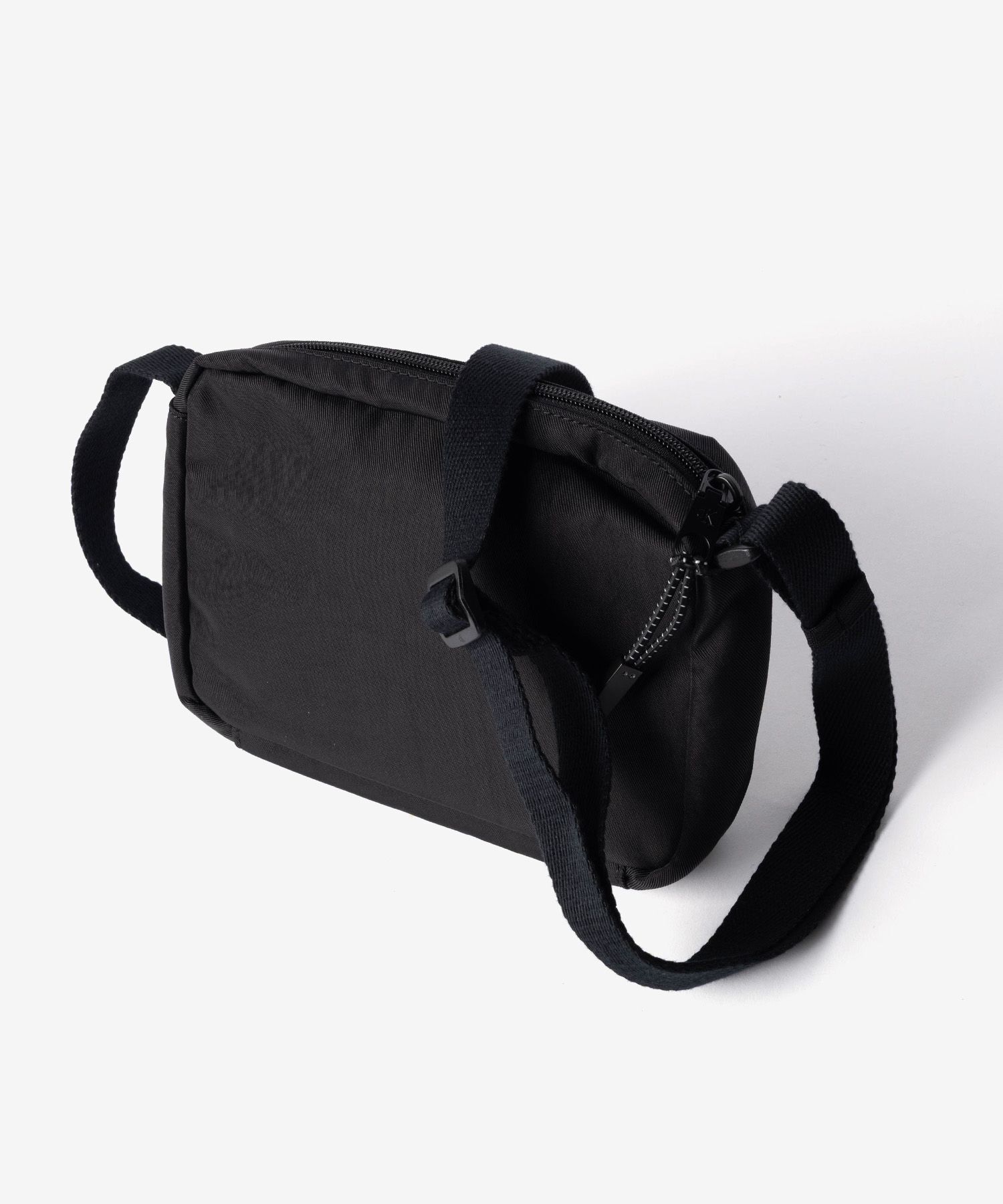 カルバンクライン Calvin Klein BOLD CAMERA BAG ロゴ ナイロン カメラバッグ LV04D3117G ショルダーバッグ メンズ バッグ