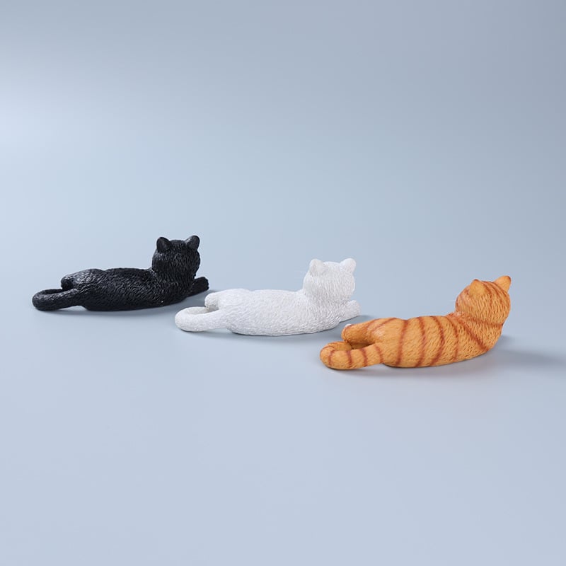 猫 置物 2個セット ミニチュア ねこ ネコ オブジェ 樹脂製 かわいい アニマル 車載 インテリア ダッシュボード 卓上 飾り 小型 デコレーション 雑貨 プレゼント