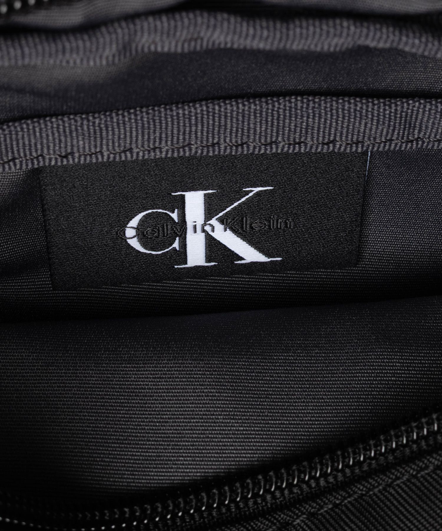 カルバンクライン Calvin Klein BOLD CAMERA BAG ロゴ ナイロン カメラバッグ LV04D3117G ショルダーバッグ メンズ バッグ