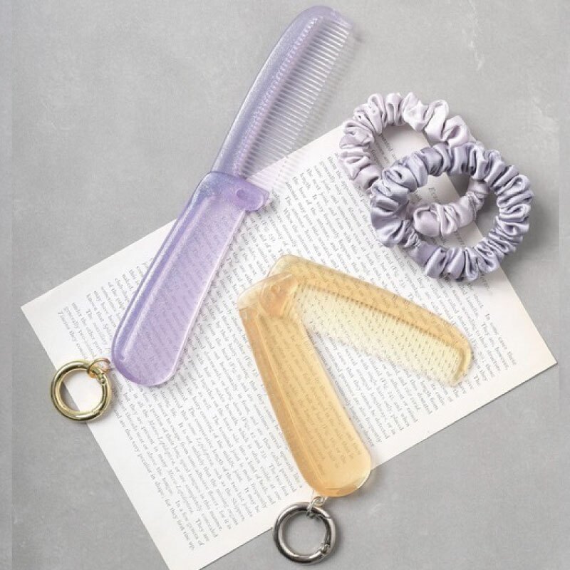 新作入荷 ヘアコーム ヘアブラシ ブラシ 折りたたみ コーム 櫛 クシ 静電気除去グッズ 静電気 帯電 静電気グッズ 髪 髪型 広がり 折りたためる コンパクト 薄い 美髪コーム メンズ レディース 美容 ヘアケア さらさら マッサージ 男性 女性 贈り物 お配りギフト