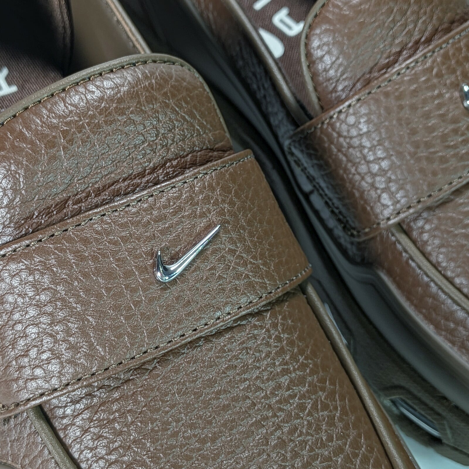 【ラッピング無料】NIKE ナイキ エア マックス フェノメナ IM8814-200 レディース ローファー スニーカー 本革 ブラウン カカオワオ 23cm 23.5cm 24cm 24.5cm 誕生日 ギフト プレゼント クリスマス 