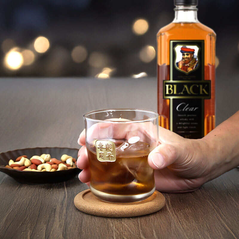 ブラックニッカ クリア 名入れ お酒 ウイスキー 700ml ニッカ ロックグラス グラス  名前入り プレゼント ギフト 面白い センス 定年退職 還暦祝い 退職祝い 男性 女性 お祝い 古希 喜寿 傘寿 米寿 卒寿 白寿 百寿 敬老の日