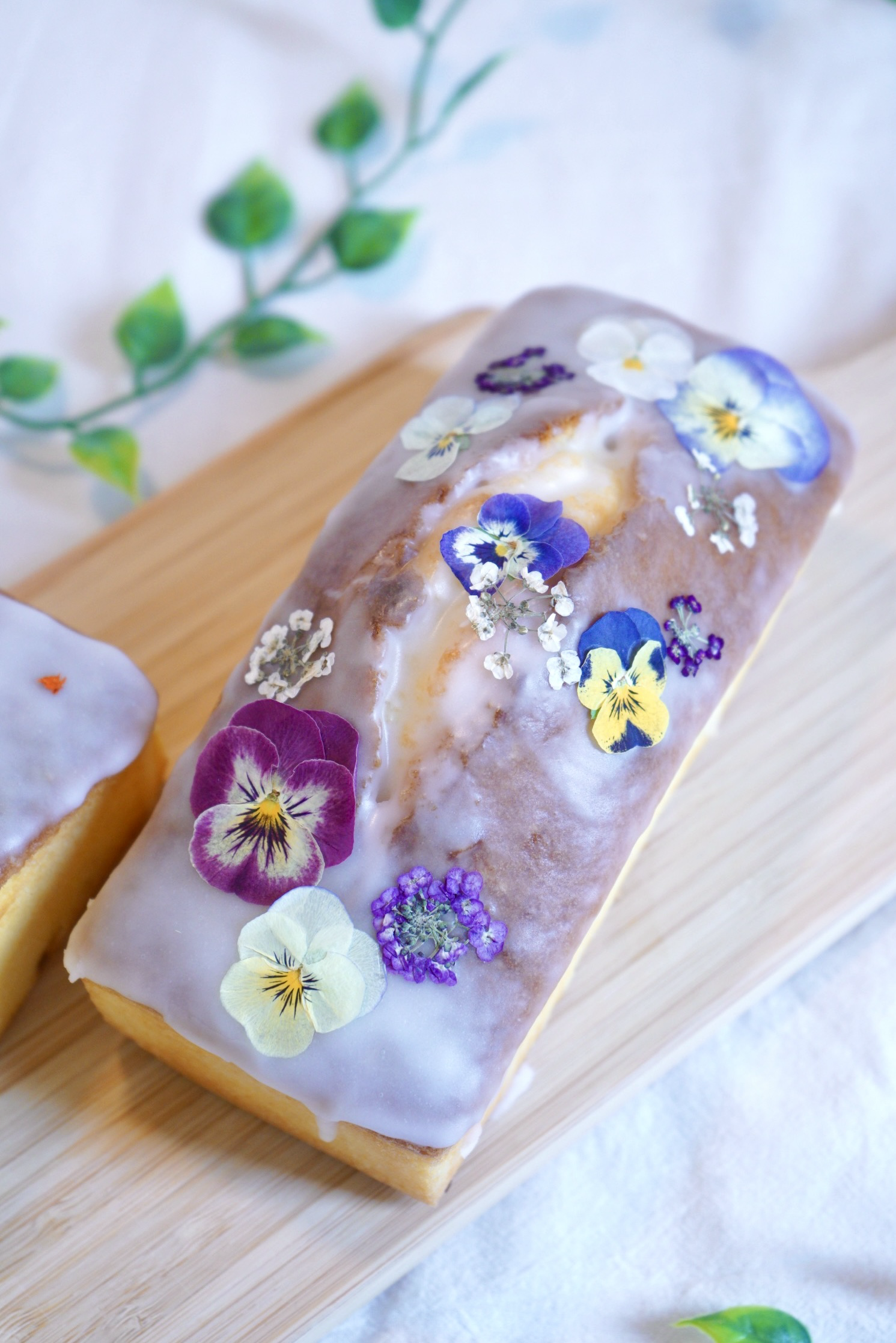 【送料無料】【食られるお花のパウンドケーキ+季節のパウンドケーキ(秋) 】ギフト/ご褒美/プレゼント/お祝い/誕生日　