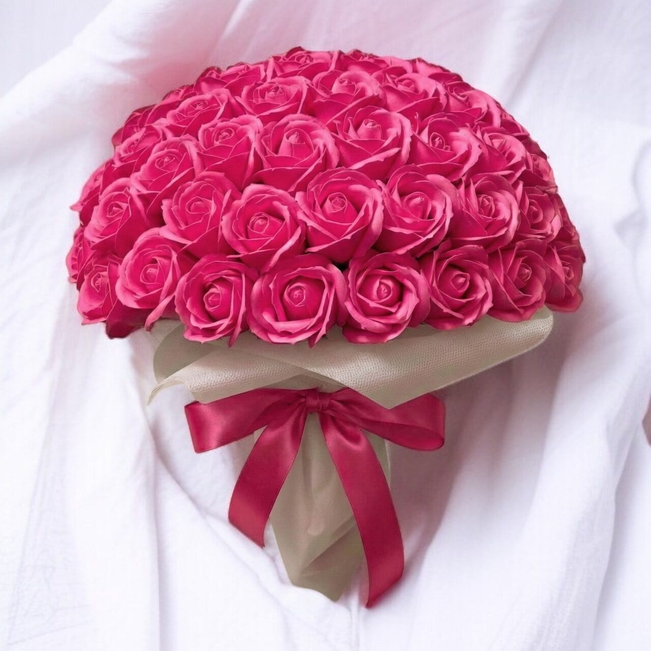 【ローズピンク】「サヴォンローズ」 花束 ブーケ バラの花束 薔薇の花束 花ギフト フラワーギフト フラワーボックス プロポーズ サプライズ ソープフラワー シャボンフラワー 石鹸フラワー 石鹸の花 石鹸のバラ 枯れない花 インテリア 母の日 父の日 敬老の日 クリスマス バレンタイン ホワイトデー 誕生日 入学 卒業 就職 結婚祝い 結婚記念日 退職祝い 記念日 