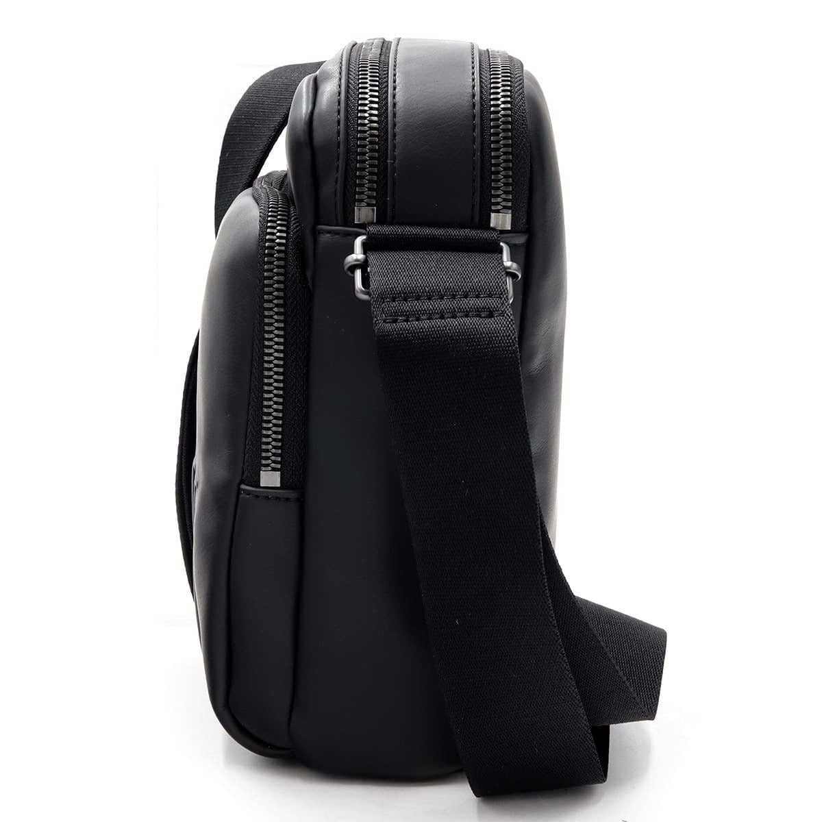 カルバンクライン ショルダーバッグ メンズ Calvin Klein BOLD CK POCKET REPORTER 斜めがけ クロスボディ ミニショルダー CKロゴ 型押し 前ポケット ブラック 黒 ポリウレタン LV04D3368G-UB1