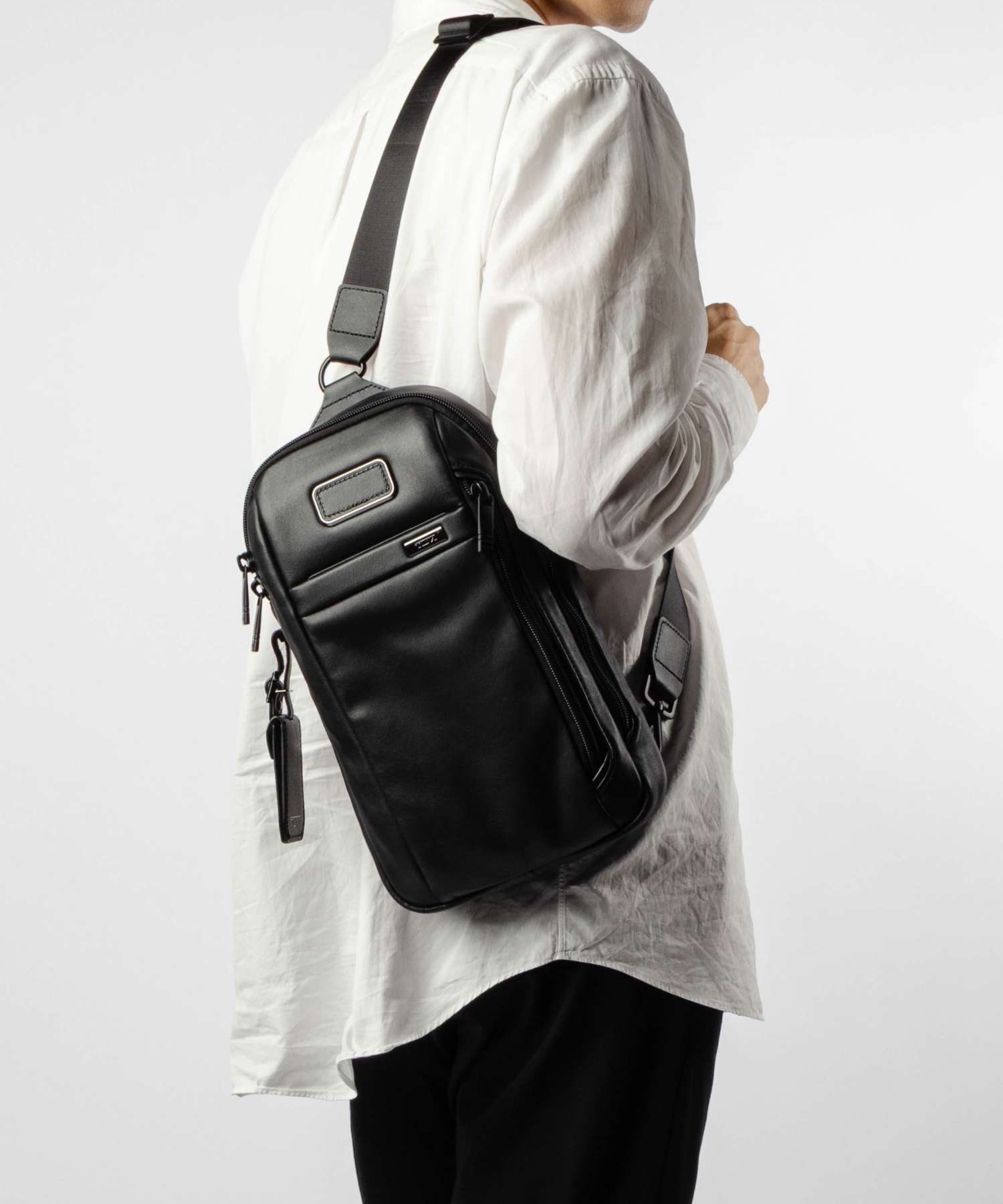 トゥミ TUMI ALPHA アルファ SLING スリング ボディーバッグ 09203729DL4 158978 ボディバッグ ショルダーバッグ メンズ バッグ