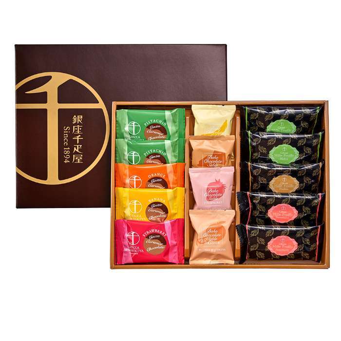 お歳暮 冬ギフト 銀座千疋屋 銀座ショコラセレクション 焼き菓子 詰め合わせ ギフト スイーツ 洋菓子 高級 ブランド チョコレート サブレ ミルフィーユ キャラメル クッキー お菓子 贈答品 贈り物 手土産 御歳暮