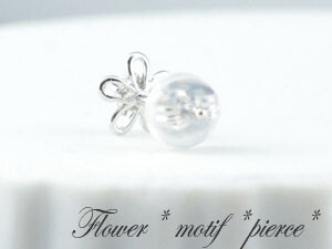 ピアス レディース 18金 ダイヤモンド フラワー ダイヤ 花 ピアス ホワイトゴールドk18 18k 0.07ct ダイヤピアス スタッドピアス クリスマス