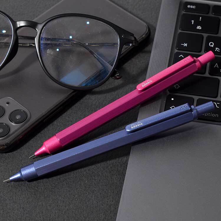 ロディア スクリプト シャープペン RHODIA シャーペン 限定色 高級 金属製 書きやすい 0.5mm 日本製 シャープペンシル プレゼント 男性 女性 メンズ ギフト おしゃれ 大人 贈り物 ピンク ブルー 高級文具 文房具 筆記用具 高級感 社会人 就職 入学 卒業 祝い 誕生日 箱入り