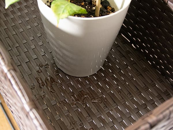 ガーデン エクステリア フラワースタンド 室内 白 プランタースタンド ラタン 玄関 幅60 花台 籐 高さ70 プランター ハイ スリム 1段 おしゃれ 高め アイアン モダン インテリア スチール 北欧 室内用 玄関先 玄関前 玄関ホール 多肉 家具