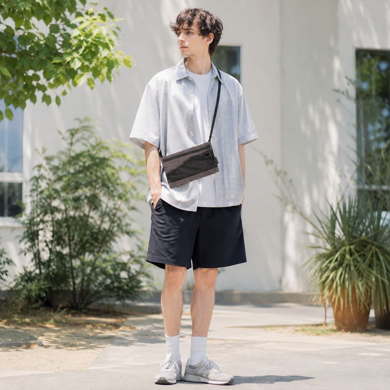 snowpeak Everyday Use Sacoche ショルダーバッグ サコッシュ 斜め掛け コンパクト 普段使い レディース メンズ ギフト プレゼント ブラック ac25su405