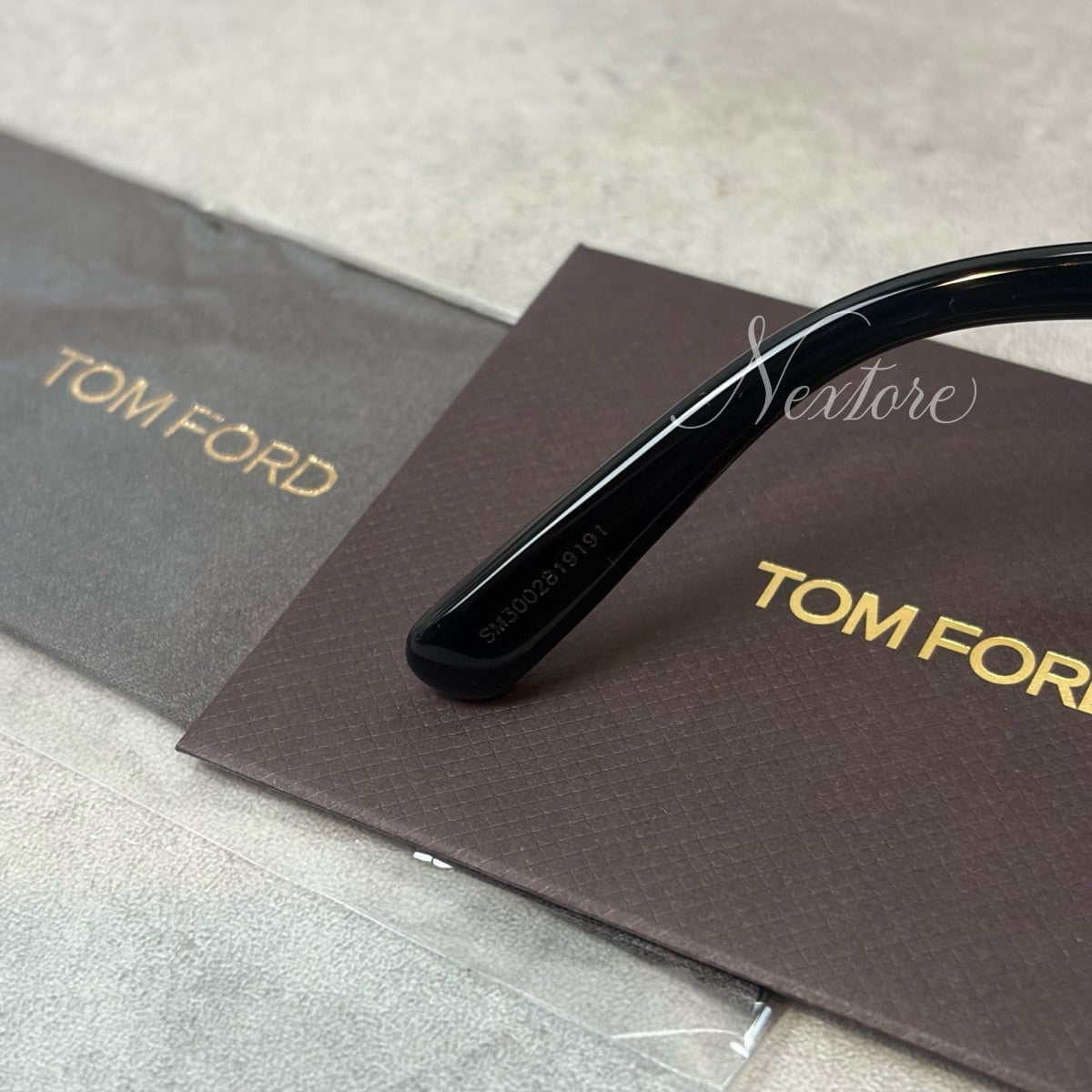 【並行輸入品】【正規品・新品 箱付き】TOMFORD トムフォード TF1137K FT1137K 01A イタリア製 サングラス メガネ 眼鏡 メンズ レディース TOM FORD トム フォード 伊達メガネ