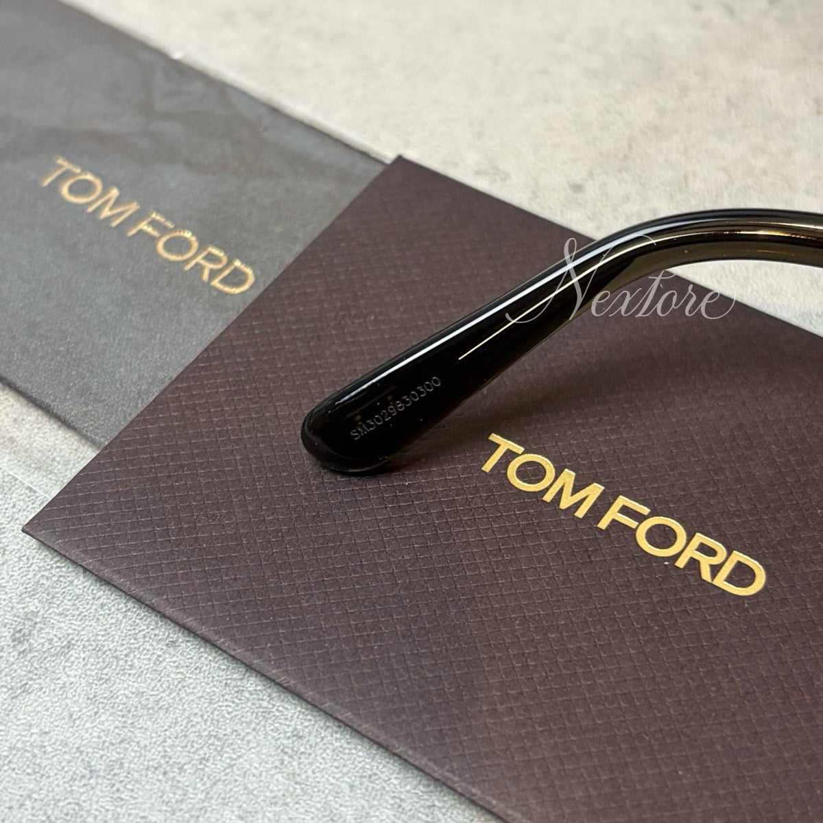 【並行輸入品】【正規品・新品 箱付き】TOMFORD トムフォード TF1051K FT1051K 20E イタリア製 サングラス メガネ 眼鏡 メンズ レディース TOM FORD トム フォード 伊達メガネ