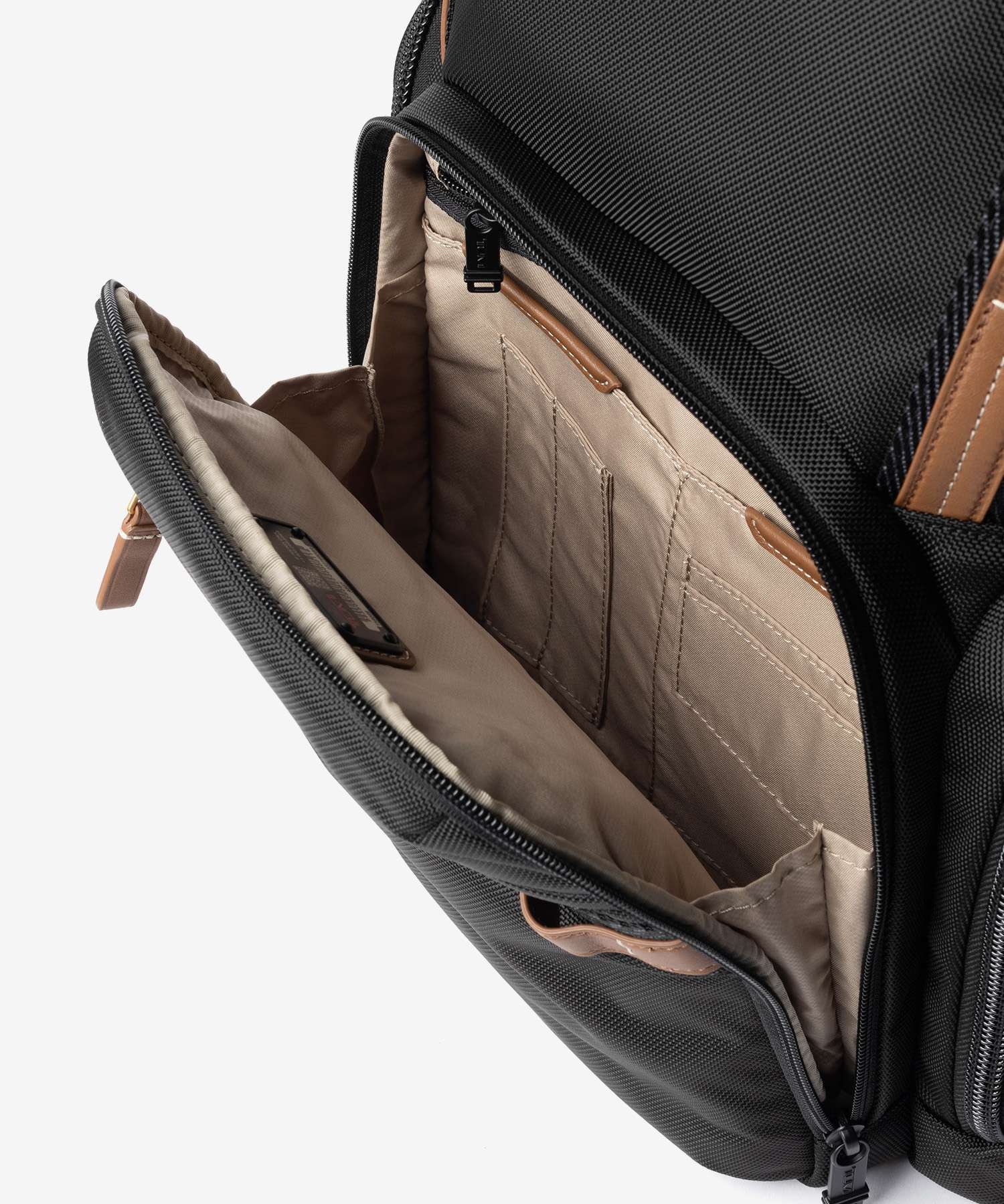 トゥミ TUMI ALPHA BRAVO アルファブラボー SEARCH BACKPACK サーチ バックパック 0232789DBR 159089 リュックサック ユニセックス バッグ