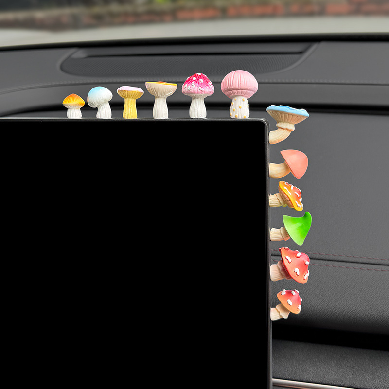 キノコ 置物 6個セット 茸 かわいい ミニチュア オブジェ カートゥーン カラフル 可愛い デスク 飾り 車内アクセサリー パソコン モニター 卓上 インテリア 雑貨 オフィス プレゼント