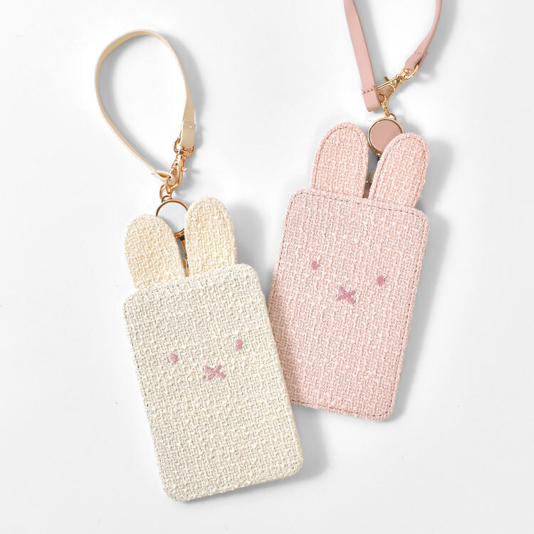 パスケース ミッフィー miffy リール付き 耳付き ツイード おしゃれ かわいい 定期入れ 定期券ケース ICカード 1枚 収納 紛失 落下防止 ストラップ付き カードケース 大人可愛い ピンク アイボリー 大人 女子 高校生 通学 通勤 キャラクター うさぎ 誕生日 プレゼント ギフト