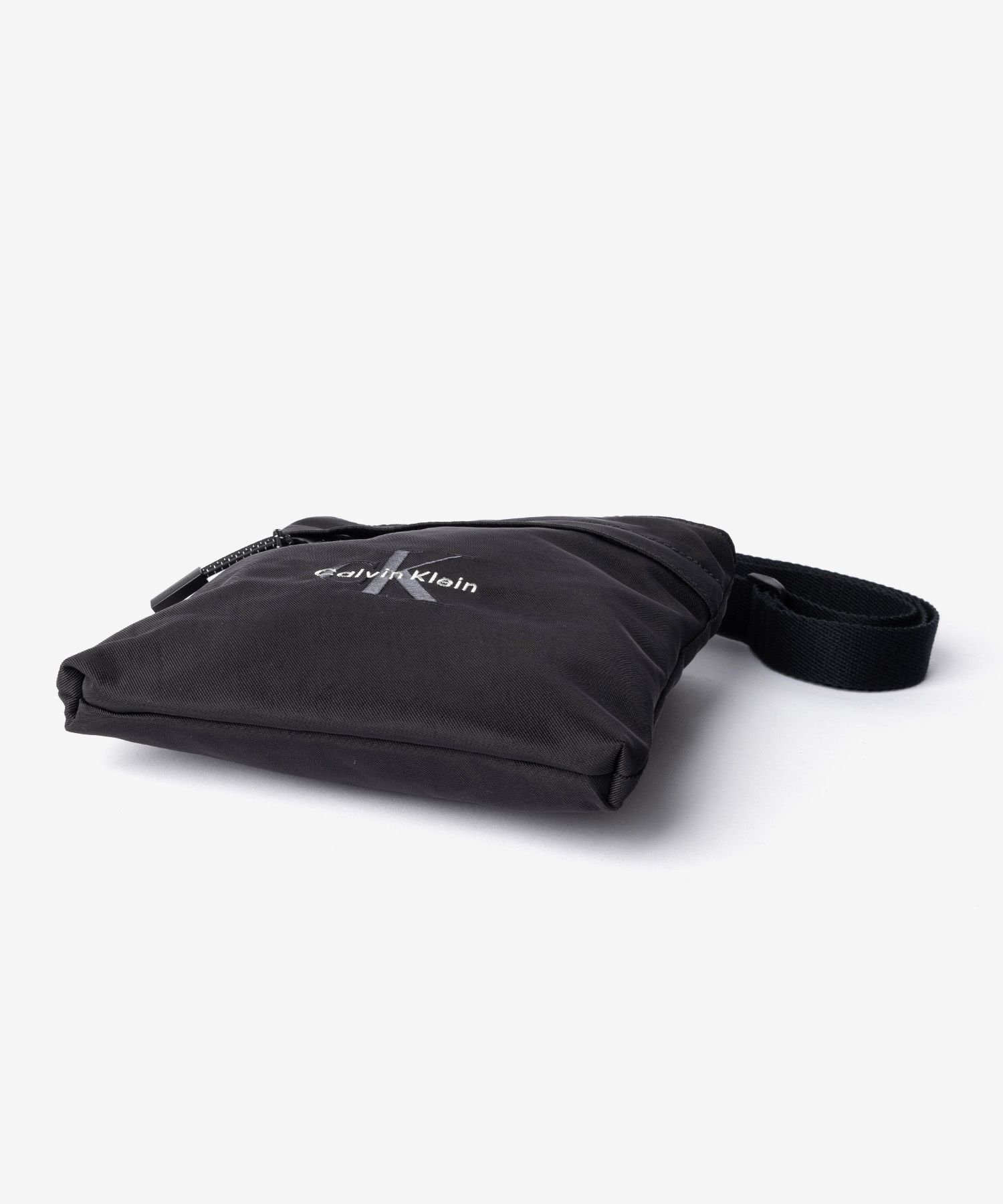 カルバンクライン Calvin Klein BOLD FLATPACK ボールド フラットパック LV04D3178G ショルダーバッグ メンズ バッグ