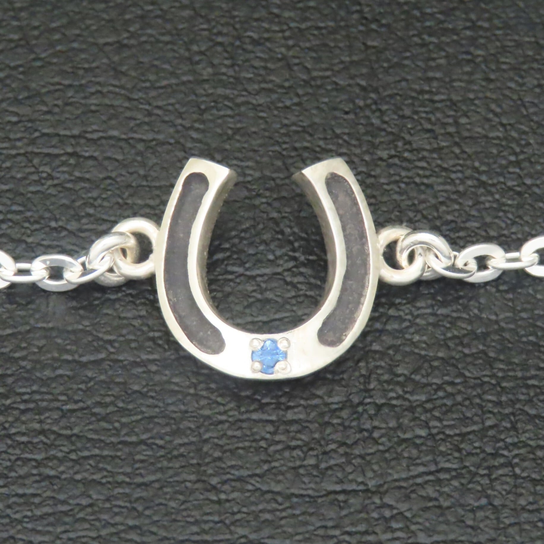 ホースシューブレスレット シルバー925 【刻印無料】 馬蹄 馬蹄型 ホースシュー ブレスレット シルバーアクセサリー メンズ ユニセックス 選べる 天然石 誕生石 ハンドメイド 彫金 ジュエリーボックス 箱入り クリスマス 誕生日 プレゼント Grand Galleria グランドガレリア