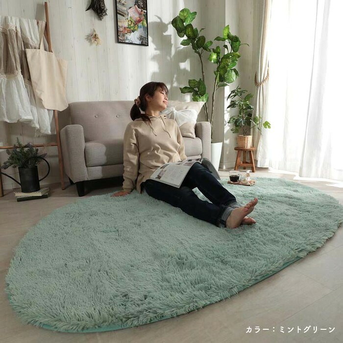 ラグ カーペット ハート 楕円 かわいい ライトグレー 洗える すべり止め オールシーズン ウレタン 抗菌防臭効果 おしゃれ シンプル レトロ モダン ホット 床暖房対応 新生活