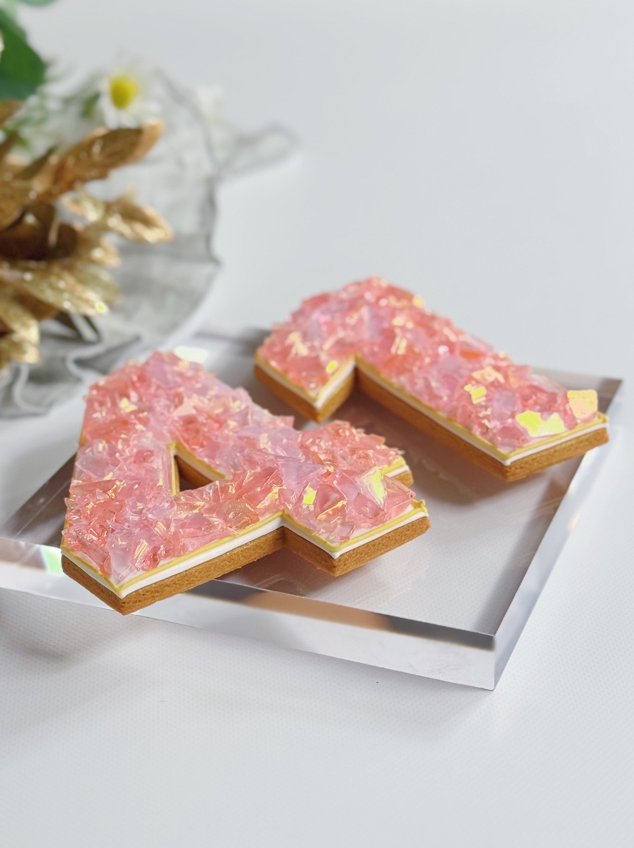 メモリアル数字クッキー《中サイズ》 お誕生日 記念日 結婚祝い 出産祝い 退職・送別 卒業・入学祝い 発表会 推し活 お礼・Thank youギフト ウェディング 周年祝い 開店・開業祝い