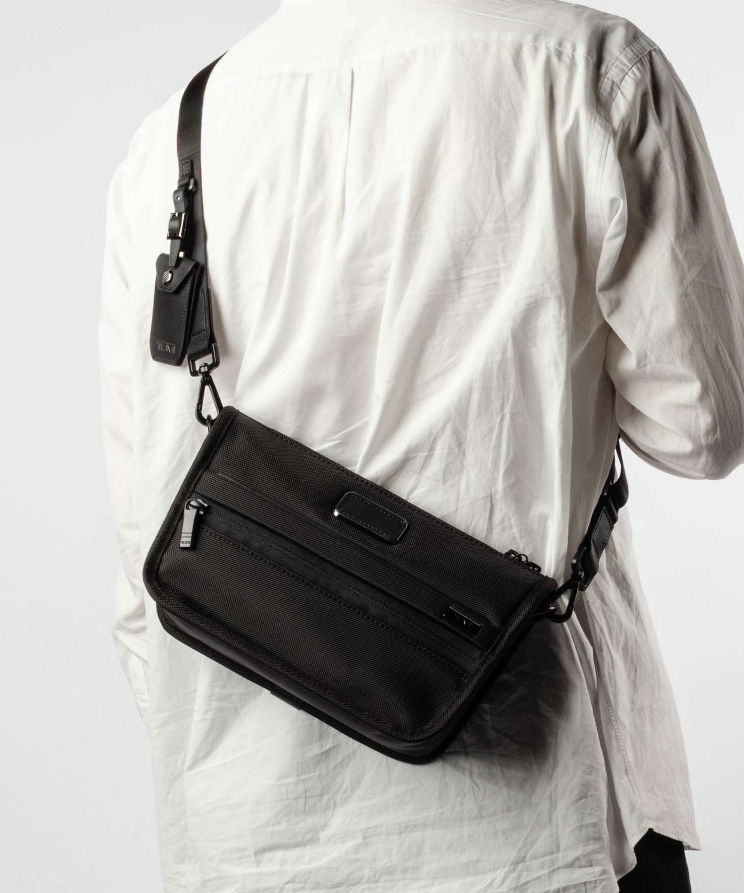 トゥミ TUMI ALPHA アルファ CONV CLUTCH CROSSBODY コンバーチブル クラッチ クロスボディ 02203725D4 158984 ショルダーバッグ メンズ バッグ