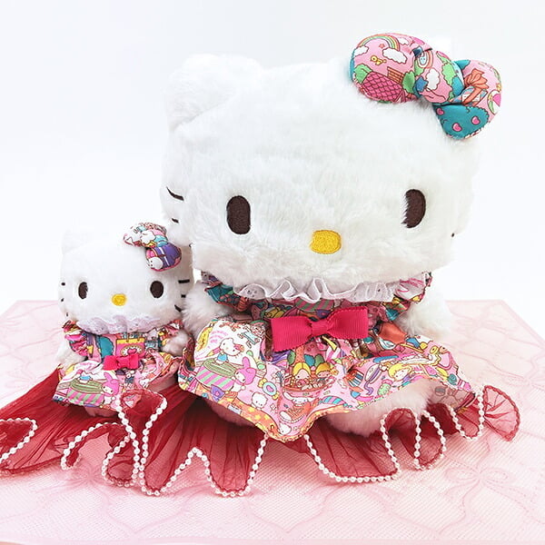 サンリオ ハローキティ ぬいぐるみ(S) ラッピング柄 (ピンク) Sanrio 送料込み