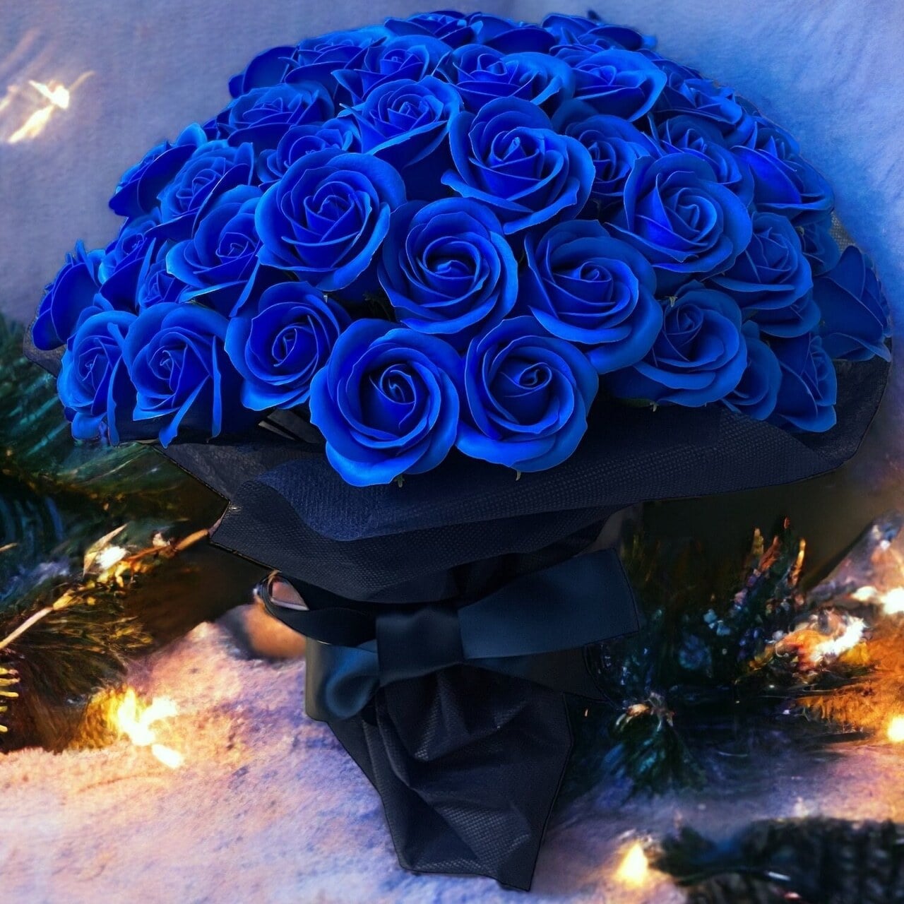 【ロイヤルブルー】「サヴォンローズ」 花束 ブーケ バラの花束 薔薇の花束 花ギフト フラワーギフト フラワーボックス プロポーズ サプライズ ソープフラワー シャボンフラワー 石鹸フラワー 石鹸の花 石鹸のバラ 枯れない花 インテリア 母の日 父の日 敬老の日 クリスマス バレンタイン ホワイトデー 誕生日 入学 卒業 就職 結婚祝い 結婚記念日 退職祝い 記念日 