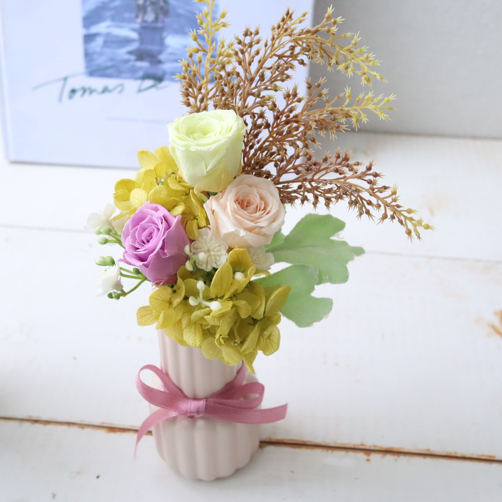 プリザーブドフラワー 仏花 お供え アレンジメント 造花 御供 供花 お悔み 仏壇 水替え不要 お盆 彼岸 法事 194