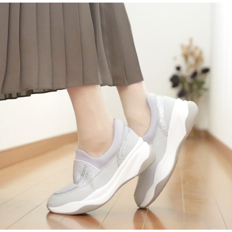 radiant shoes スニーカー スリッポン レディース 3E ミドルカット ゴム ラメ セクエル 軽量 厚底 ウエッジ 低反発 滑りにくい 誕生日 結婚記念日 母 妻 祖母 娘 父 夫 祖父 息子 友達 親戚 兄弟 父の日 母の日 クリスマス ホワイトデー 卒業 入学 バレンタインデー ラッピング ギフト