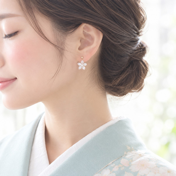 ジャスミンノンホールピアス（イヤリング）☆日本製】軽い着け心地が病みつきに♪カフとしても使える☆職場、オフィス、ママにおすすめ♪結婚式/謝恩会/卒業式/入学式/入園式/プチギフト