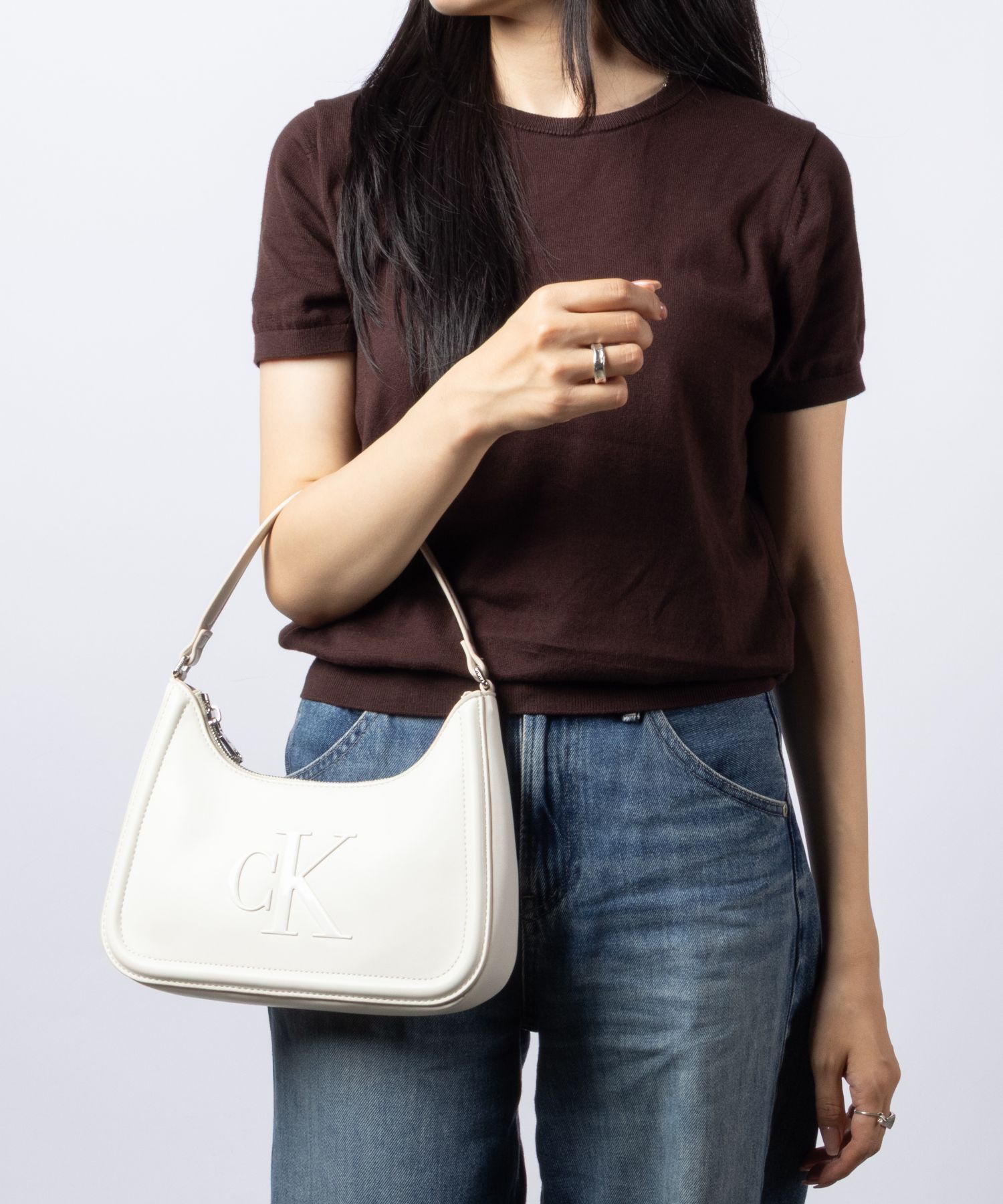 カルバンクライン Calvin Klein BOLD CK SMALL SHOULDER BAG ボールド スモールショルダーバッグ LV04F3230G ハンドバッグ レディース
