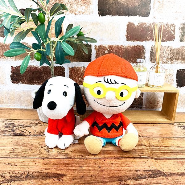スヌーピー vintage PEANUTS 50年代 ビーンドール 赤シャツ おすわり インテリア ドール レトロ 50年 コミック レッド