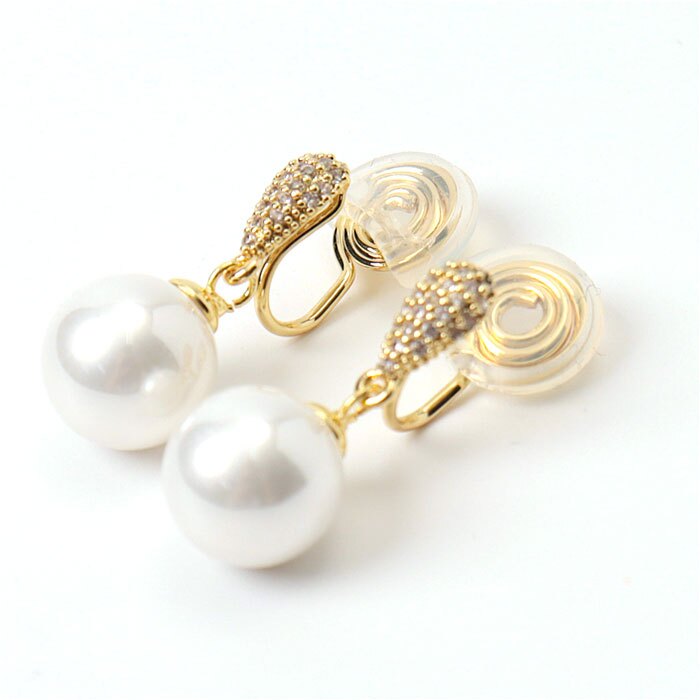 パール ピアス 通販 揺れるピアス イヤリング 耳飾り アクセサリー シンプル 大人っぽい 上品 きれいめ おしゃれ かわいい 結婚式 二次会 入学式 卒業式 入園式 卒園式 フォーマル 冠婚葬祭 贈り物 女性 レディースアクセサリー レディースジュエリー