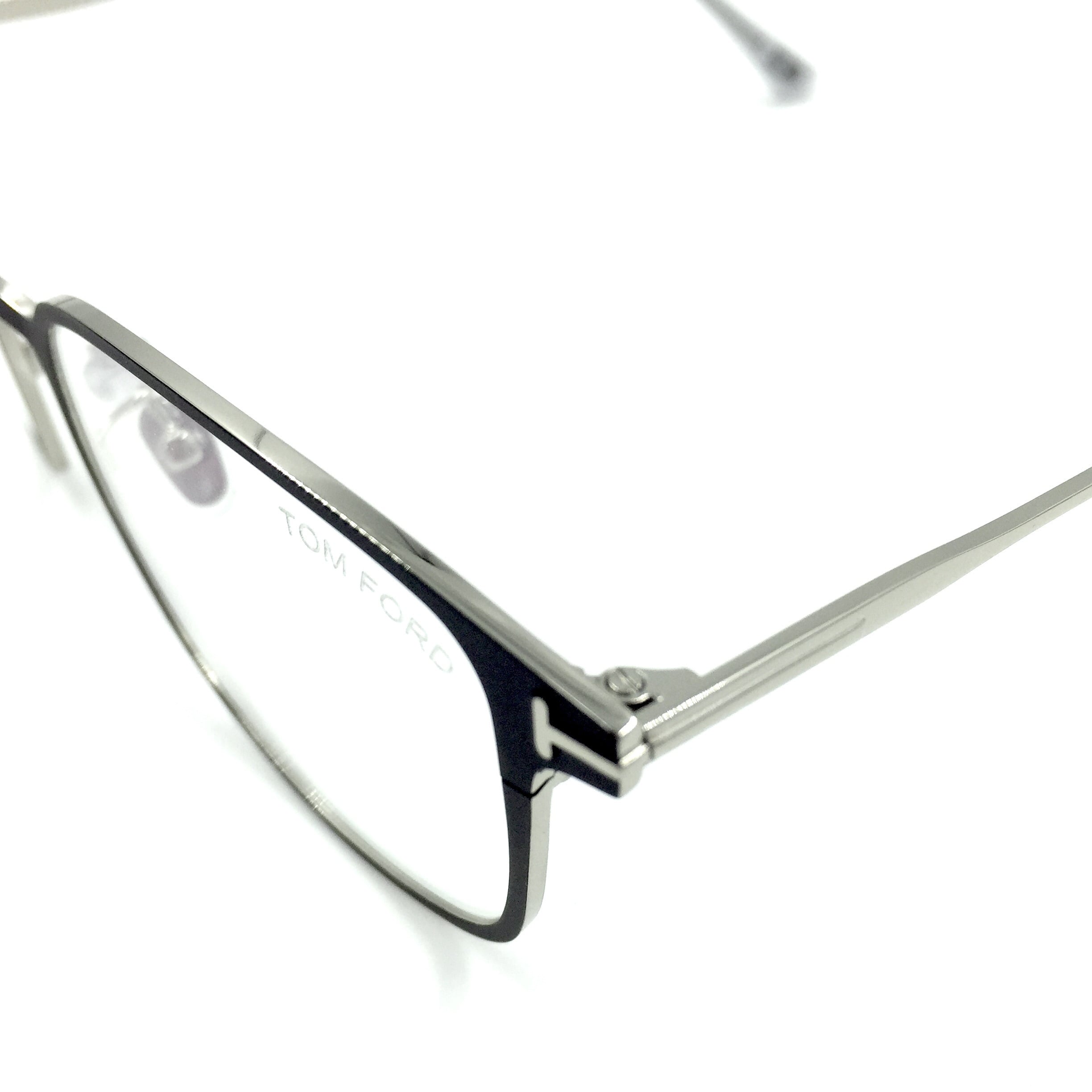 【送料無料】トムフォード TOM FORD TF6055DB 002 Matte Black×Silver メガネフレーム  男性女性向けギフト 彼氏彼女へのプレゼント 父の日 誕生日 上司や同僚への贈り物 記念日や就職祝いに最適｜高級ブランドアイウェア 新品未使用 ラッピング対応 送料無料 専用ケース付 -