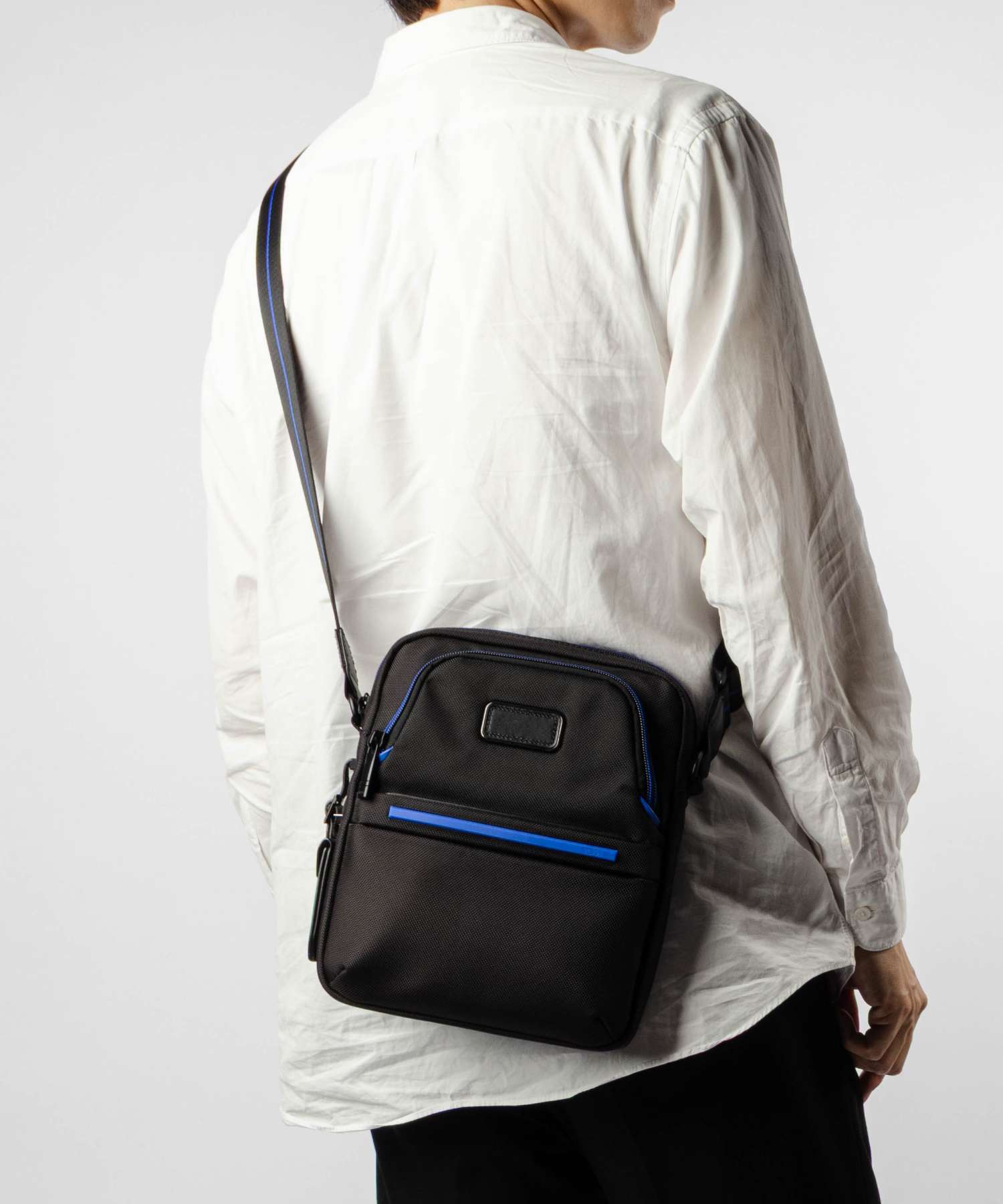 トゥミ TUMI ALPHA アルファ MEDIUM CROSSBODY ミディアム クロスボディ 02203110DUB4 158974 ショルダーバッグ メンズ バッグ