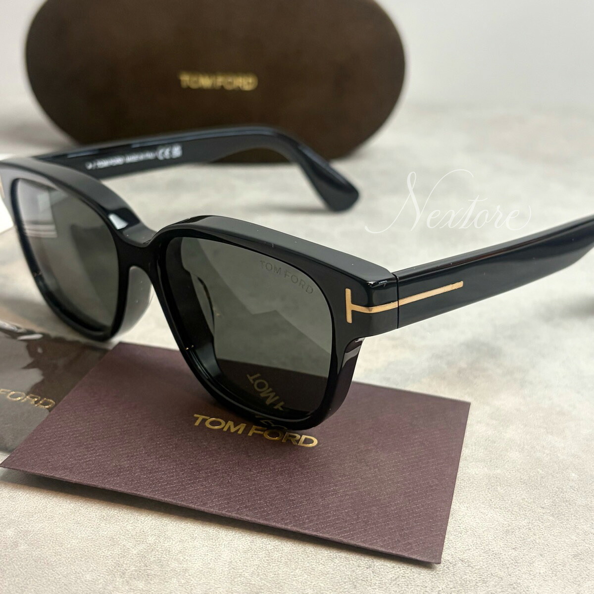 【並行輸入品】【正規品・新品 箱付き】TOMFORD トムフォード TF1273-D FT1273-D 01A ECO シャイニーブラック スモーク イタリア製 サングラス メガネ 眼鏡 メンズ レディース TOM FORD トム フォード 伊達メガネ