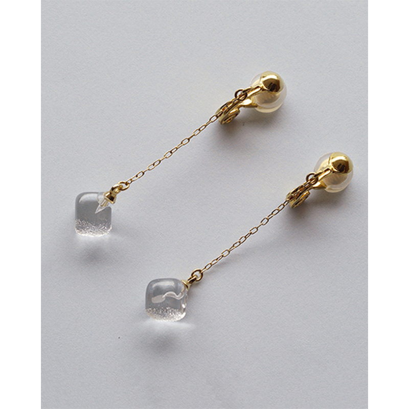 正規販売【HARIO】ハリオ イヤリング メルティーキューブ HAA-MC-003E ガラス 耐熱ガラス 女性 レディース アクセサリー おしゃれ 上品 母の日 カジュアル フォーマル 誕生日 ジュエリー