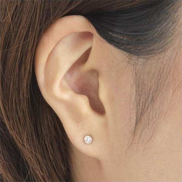 ダイヤモンドピアス プラチナ PT900 0.24ct 一粒石 スタッドピアス レディース アクセサリー シンプル 上品 普段使い 記念日 誕生日 プレゼント ギフト