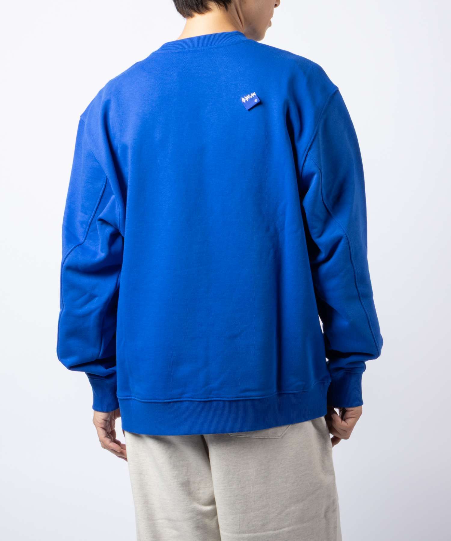 アーダーエラー ADERERROR SIG BL TAG SWEATSHIRT 01 シグ ブルー タグ スウェットシャツ BO42FYSW0101 トレーナー ユニセックス トップス