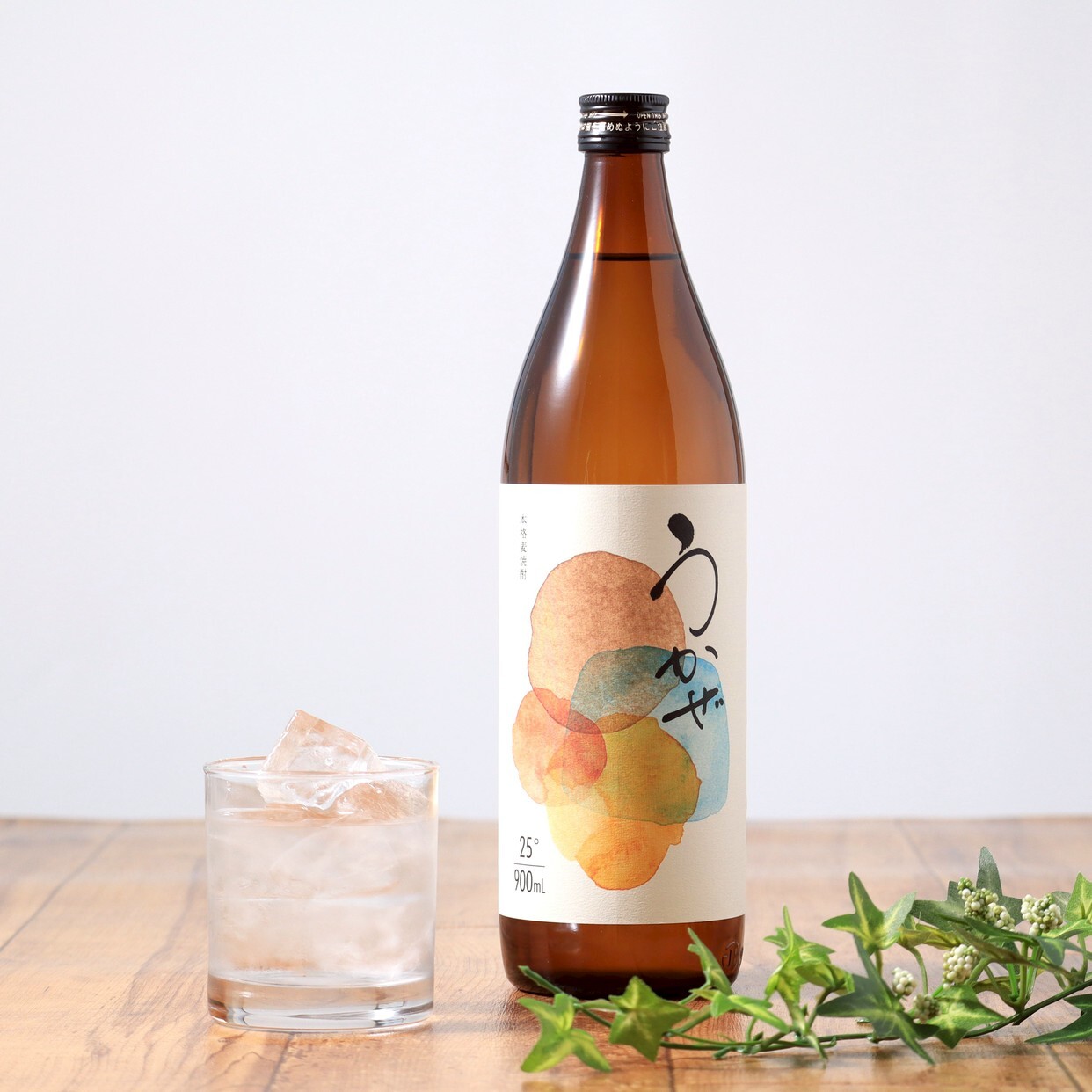 敬老の日【送料無料】【香る麦焼酎】本格麦焼酎 うかぜ 900ml 濱田酒造 ビスケット パン 白麹 ギフト のし 熨斗 ラッピング 包装 送料無料（北海道・沖縄を除く）