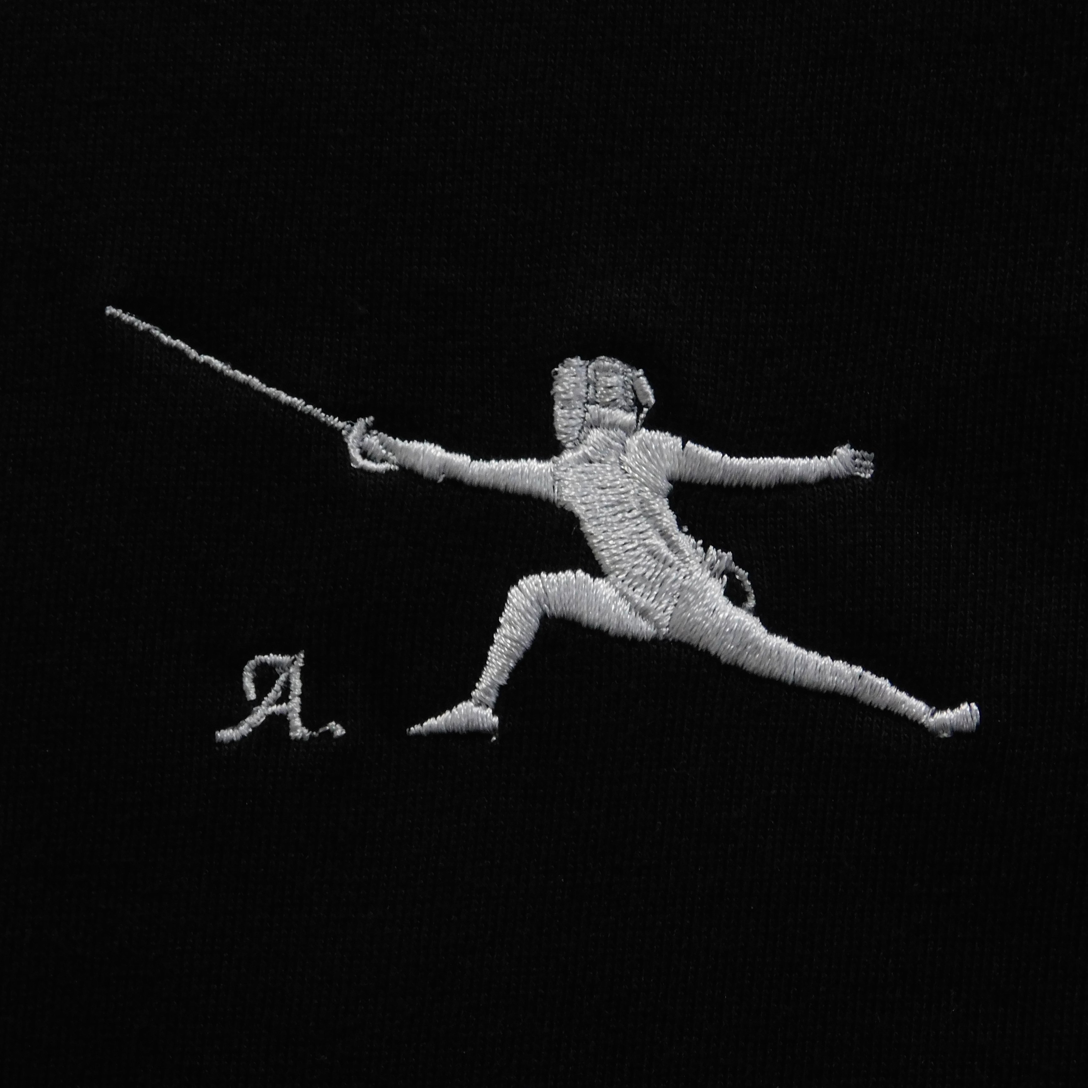 フェンシング Tシャツ オリジナル デザイン 刺繍 イニシャル 名入れ ギフト 半袖 男女 兼用 誕生日 お祝い プレゼント 父の日 母の日 参加 記念 景品 名前 卒業 卒部 チーム グループ 送別会 【送料無料】
