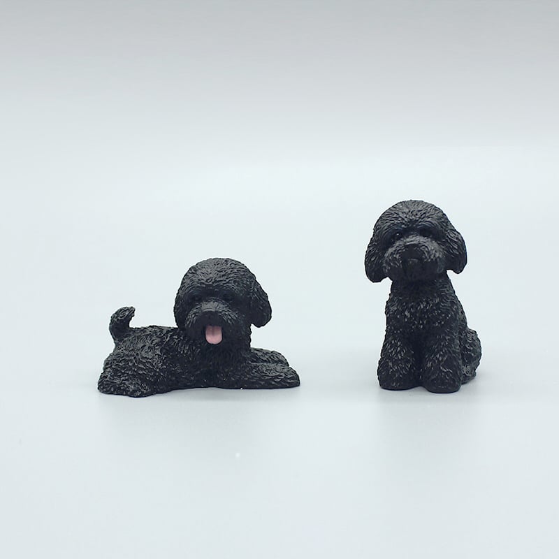 犬 置物 2個セット ミニチュア トイプードル テディ オブジェ 樹脂製 かわいい アニマル 車載 インテリア ダッシュボード 卓上 飾り 小型 デコレーション 雑貨 プレゼント