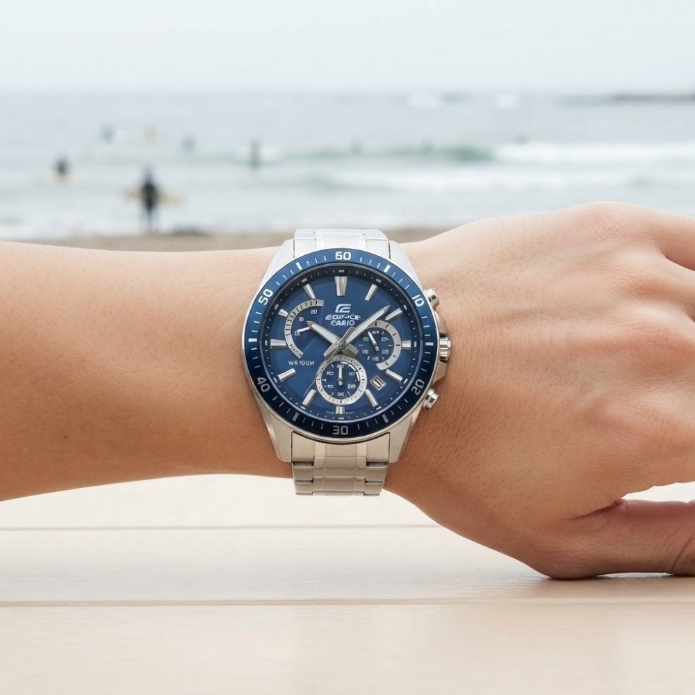カシオ エディフィス 腕時計 メンズ ブルー シルバー クロノグラフ CASIO EDIFICE 海外モデル 100m防水 大きめ ステンレス メタル スポーツ 車 モータースポーツ おしゃれ プレゼント ギフト 成人 卒業 入学