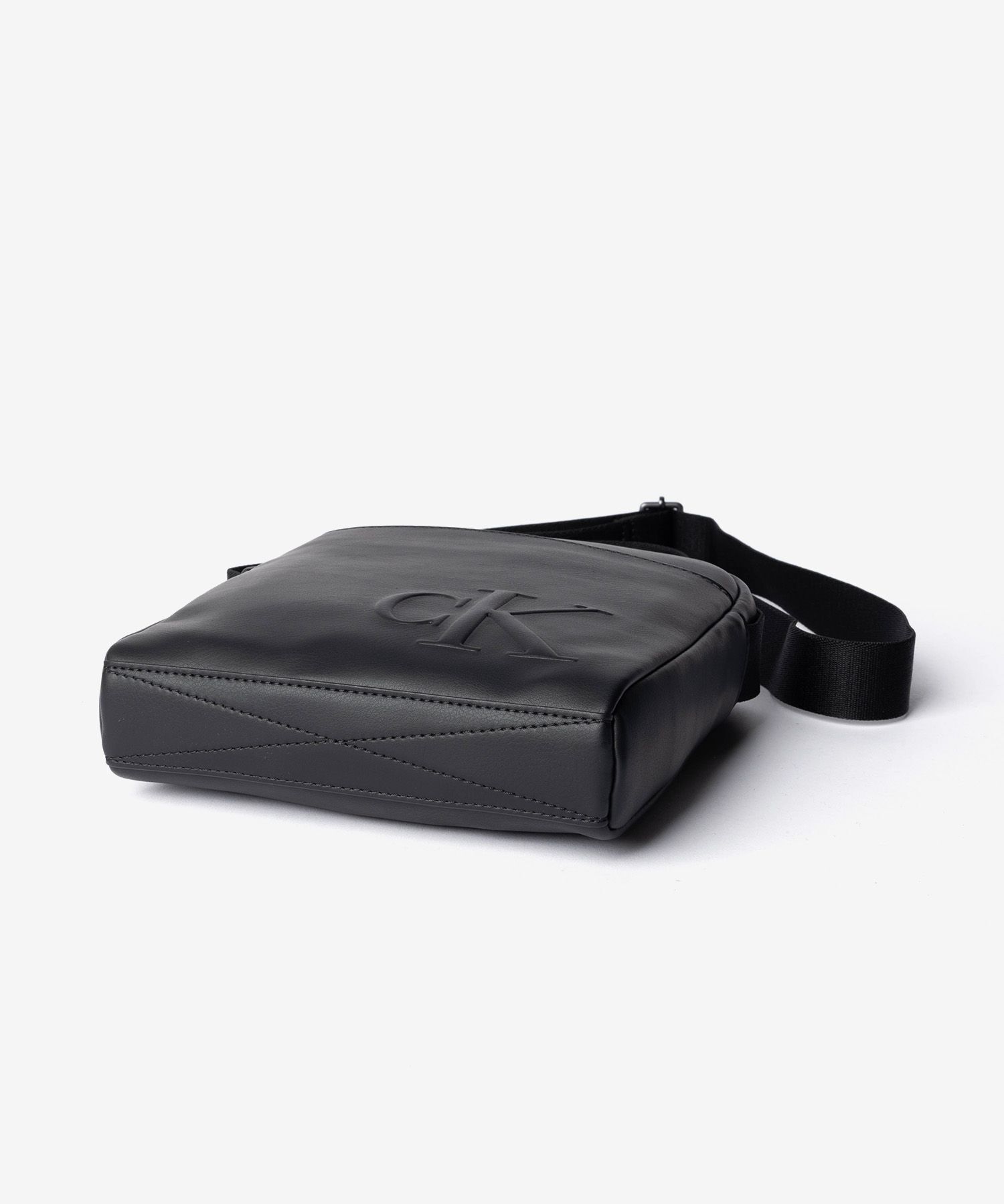 カルバンクライン Calvin Klein BOLD CK REPORTER ボールド CK リポーター LV04D3248G ショルダーバッグ メンズ バッグ
