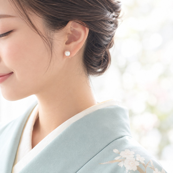 【コットンパールノンホールピアス（リバーシブルイヤリング)☆日本製】軽い着け心地が病みつきに♪カフとしても使える☆職場、オフィス、ママにおすすめ♪結婚式/謝恩会/卒業式/入学式/入園式/プチギフト