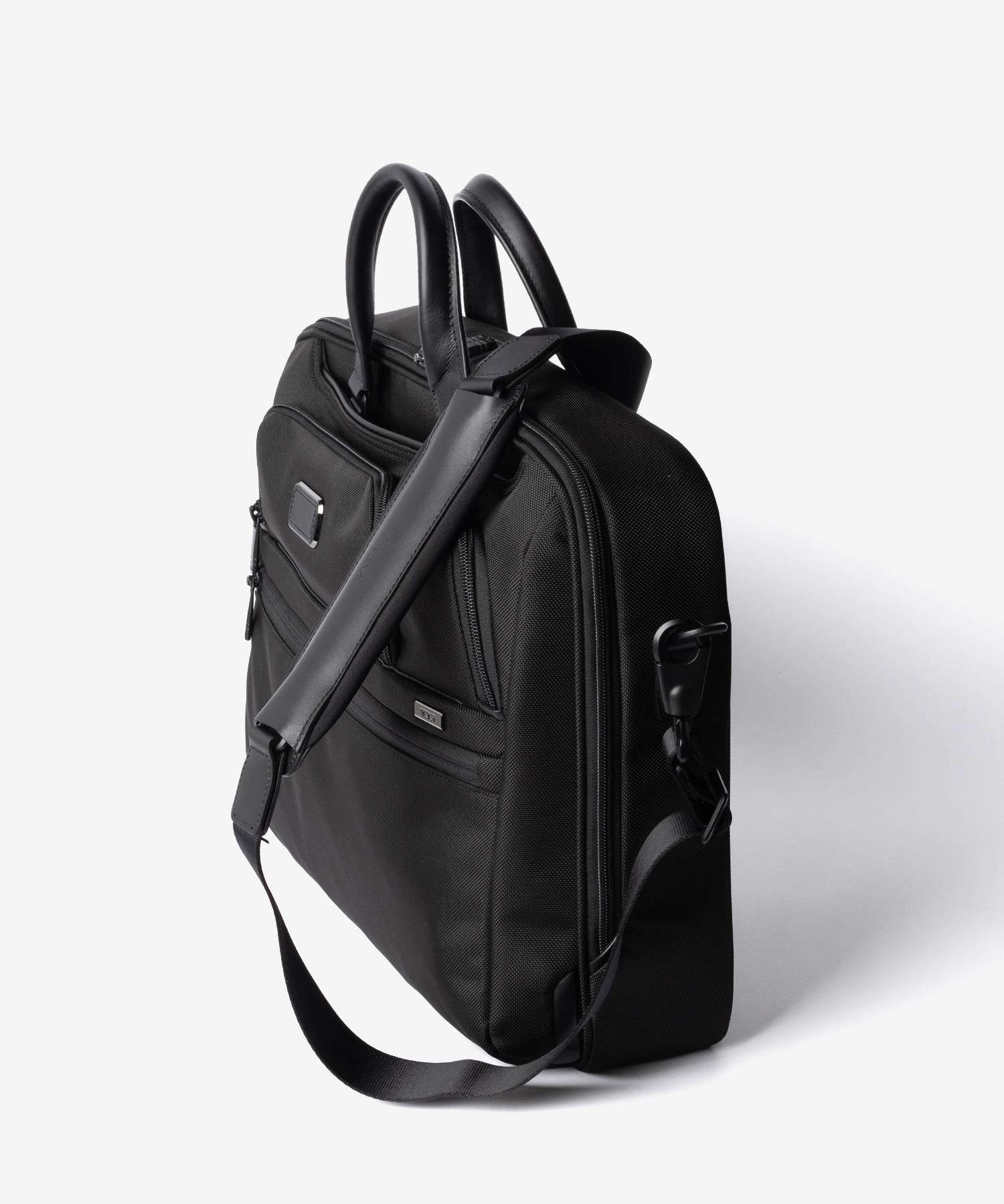トゥミ TUMI ALPHA アルファ LARGE 17 BRIEFCASE ラージ 17インチ ブリーフケース 02603114D4 158967 ビジネスバッグ 通勤 メンズ バッグ ブラック