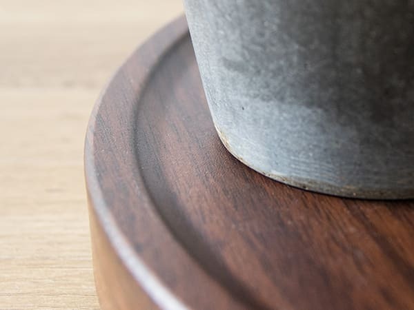 フラワースタンド プランタースタンド キャスター付き 幅30cm 円形 丸型 回転 プランター台 フラワー 花台 屋内 木製 ナチュラル ブラウン 北欧 おしゃれ ガーデンラック 園芸ラック 観葉植物台 キャスター台 完成品 平台 植木鉢台 鉢皿 屋外