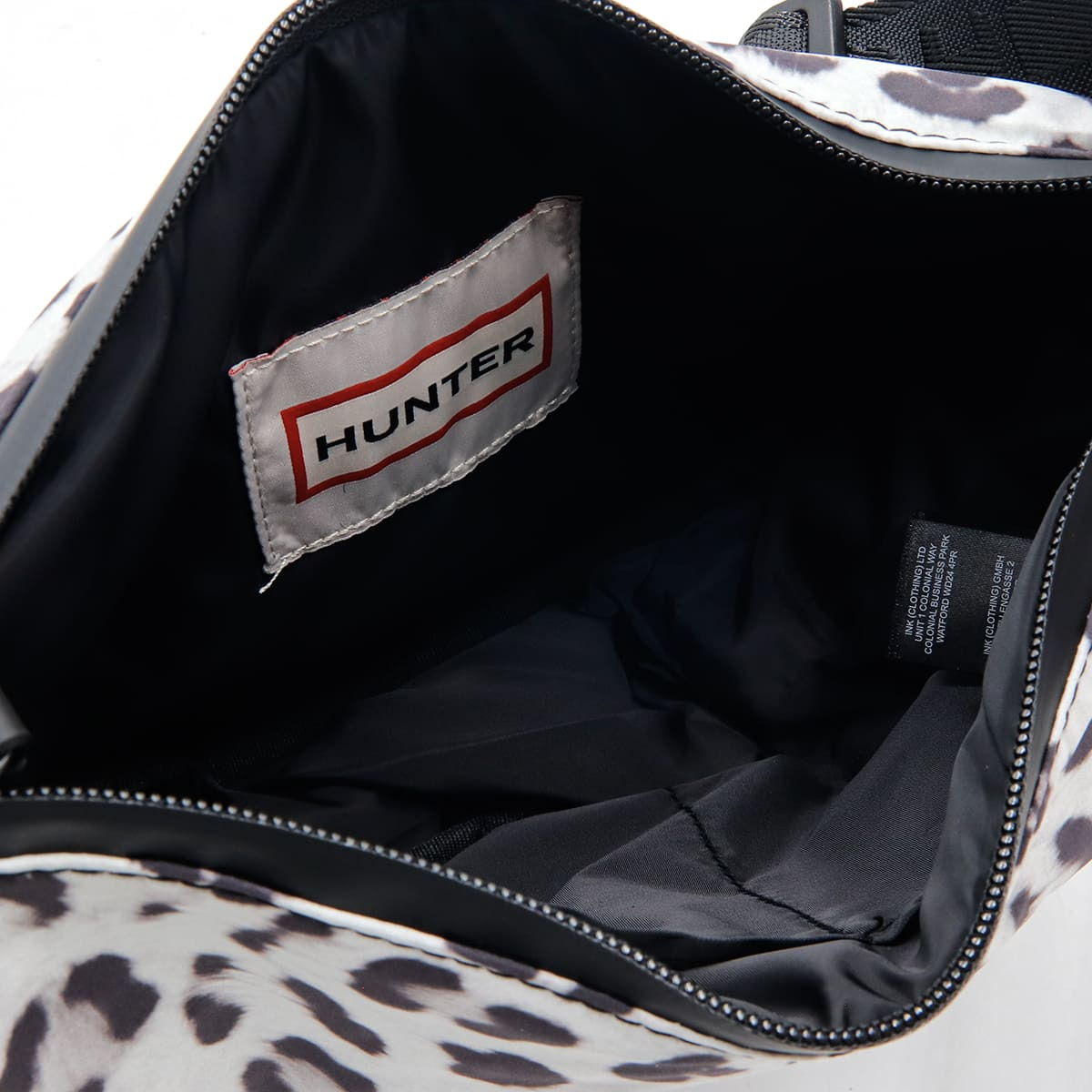 HUNTER ハンター ORIGINAL WOMENS SNOW LEOPARD SLING BAG ショルダーバッグ レディース スリングバッグ クロスボディバッグ 斜めがけ ヒョウ柄 レオパード スノーレオパード グレー ブラック HXRU0020262LD