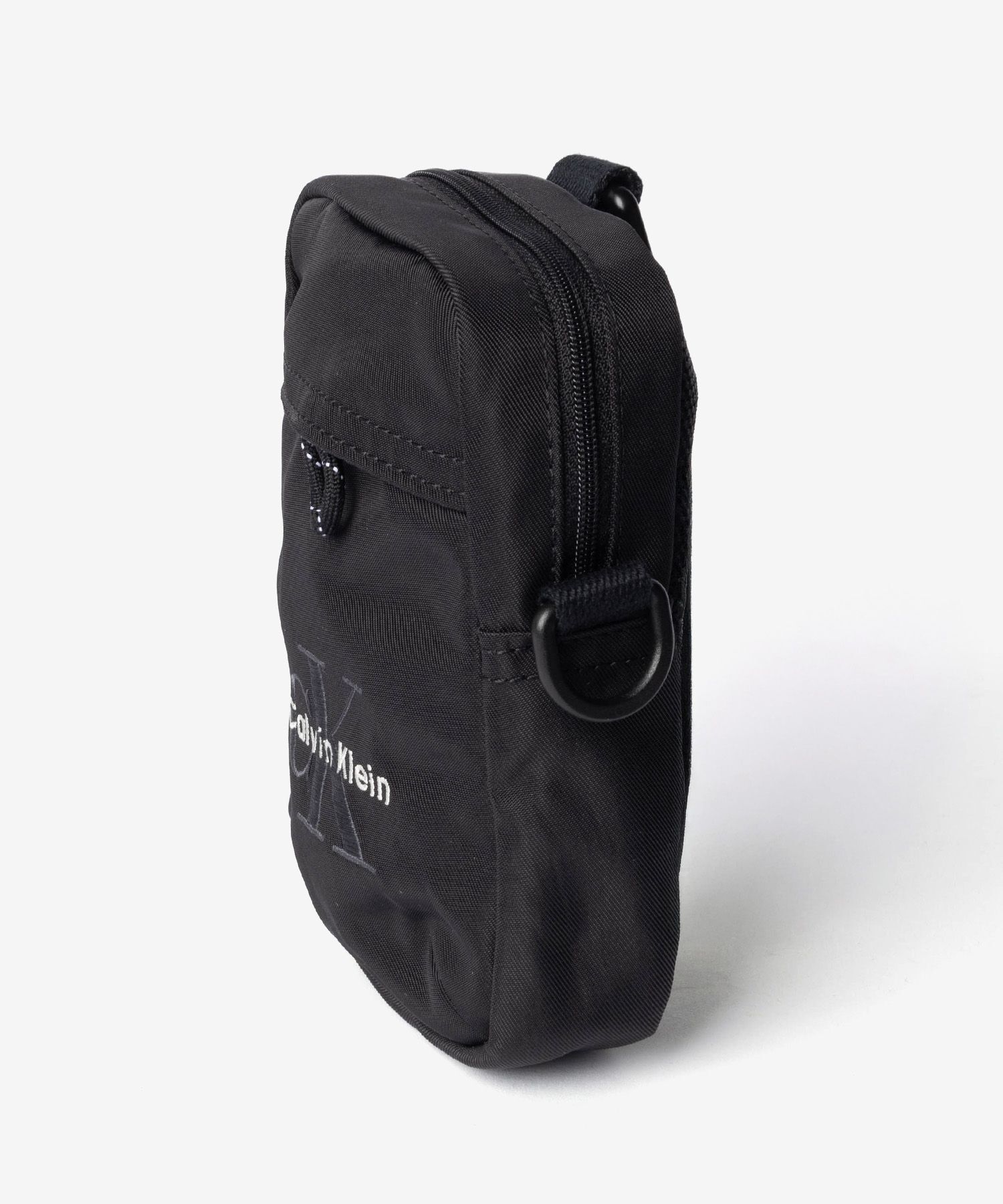 カルバンクライン Calvin Klein BOLD LOGO NYLON SLIM REPORTER ボールド ロゴ ナイロン スリム レポーター LV04D3231G ショルダーバッグ メンズ バッグ